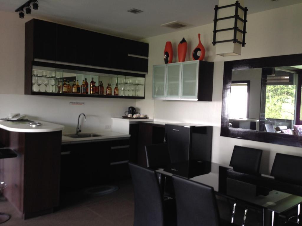Hollywood Drive-In Hotel Baguio City Εξωτερικό φωτογραφία