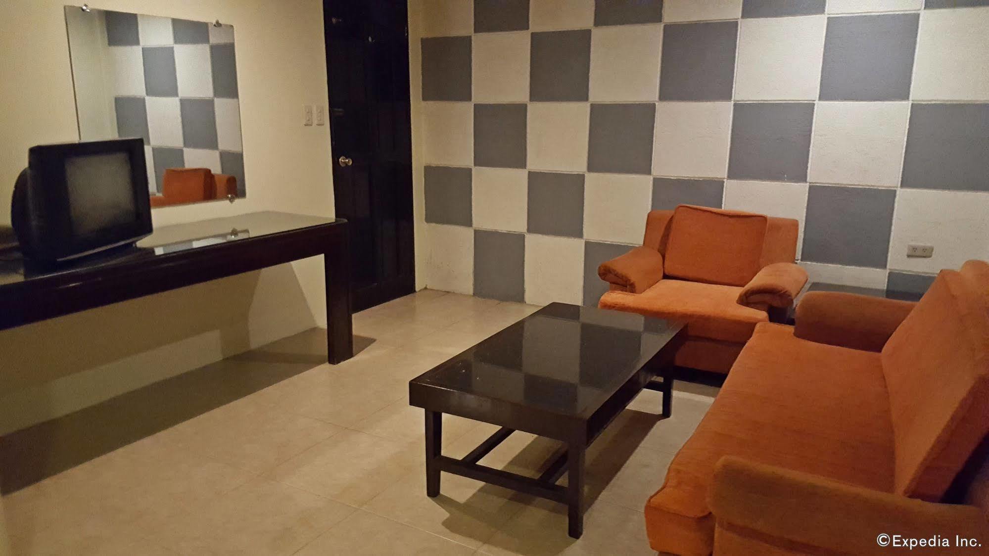 Hollywood Drive-In Hotel Baguio City Εξωτερικό φωτογραφία